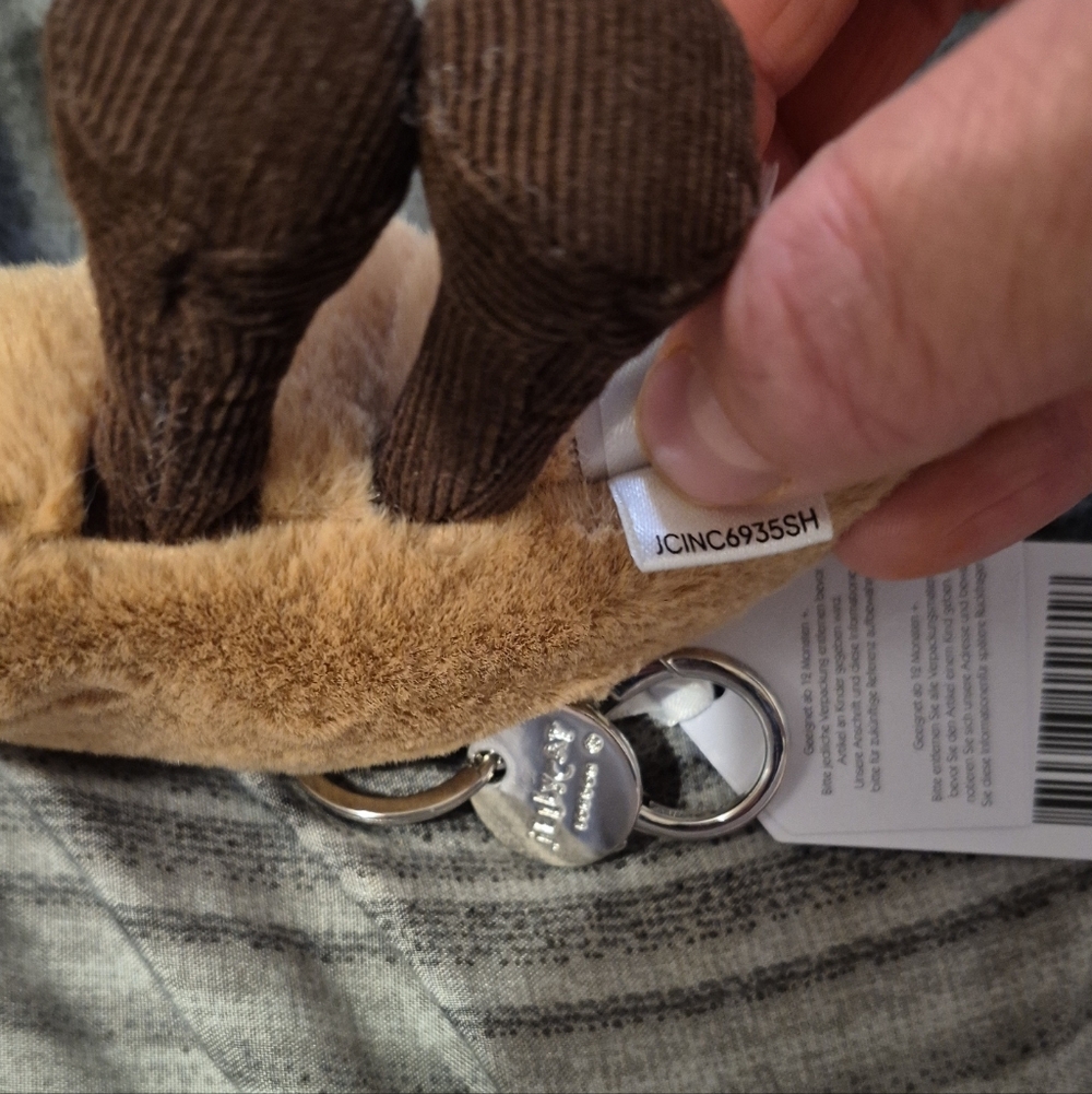 Jellycat Amyseable Croissant Bag Charm - Picture 3 of 3